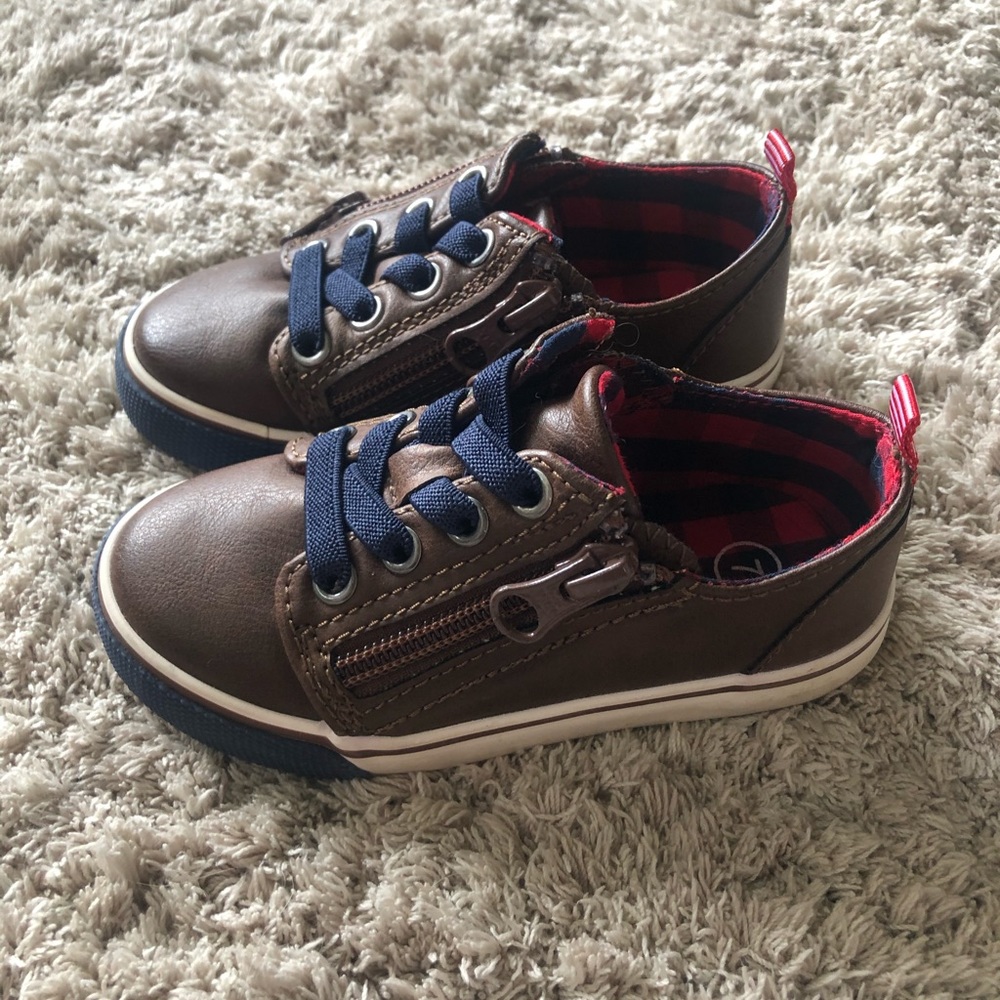 Cat & Jack shoes